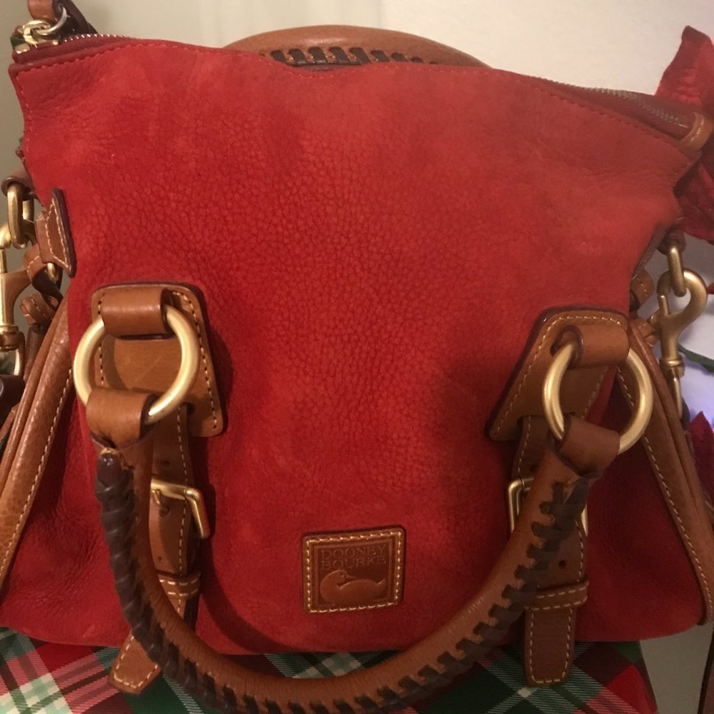 💕💕Host Picks 💕💕 Dooney & Bourke Jones Small Red Nubuck Leather Satchel - Picture 4 of 7